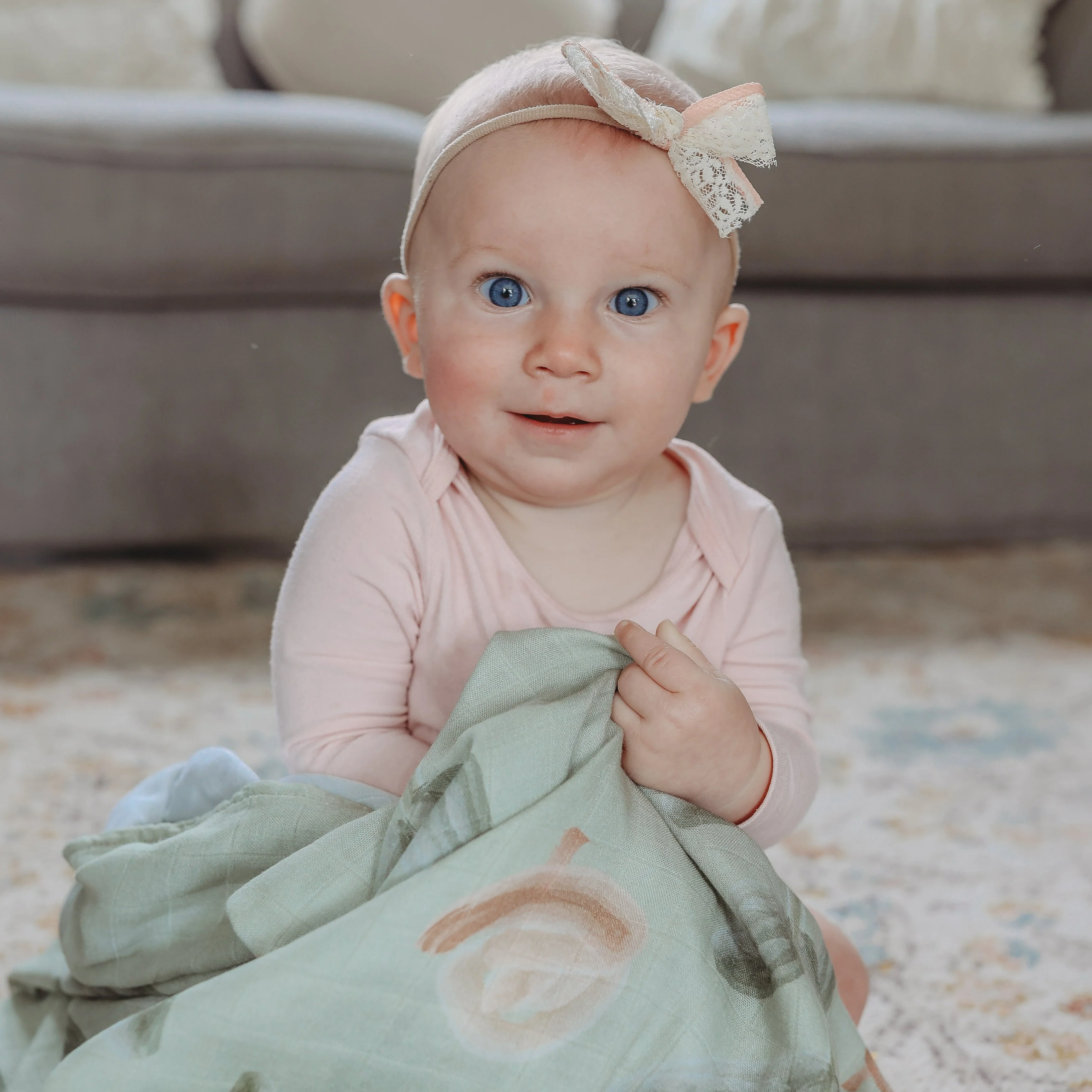 Assisi Swaddle Blanket | Cotton and Bamboo - Image 4