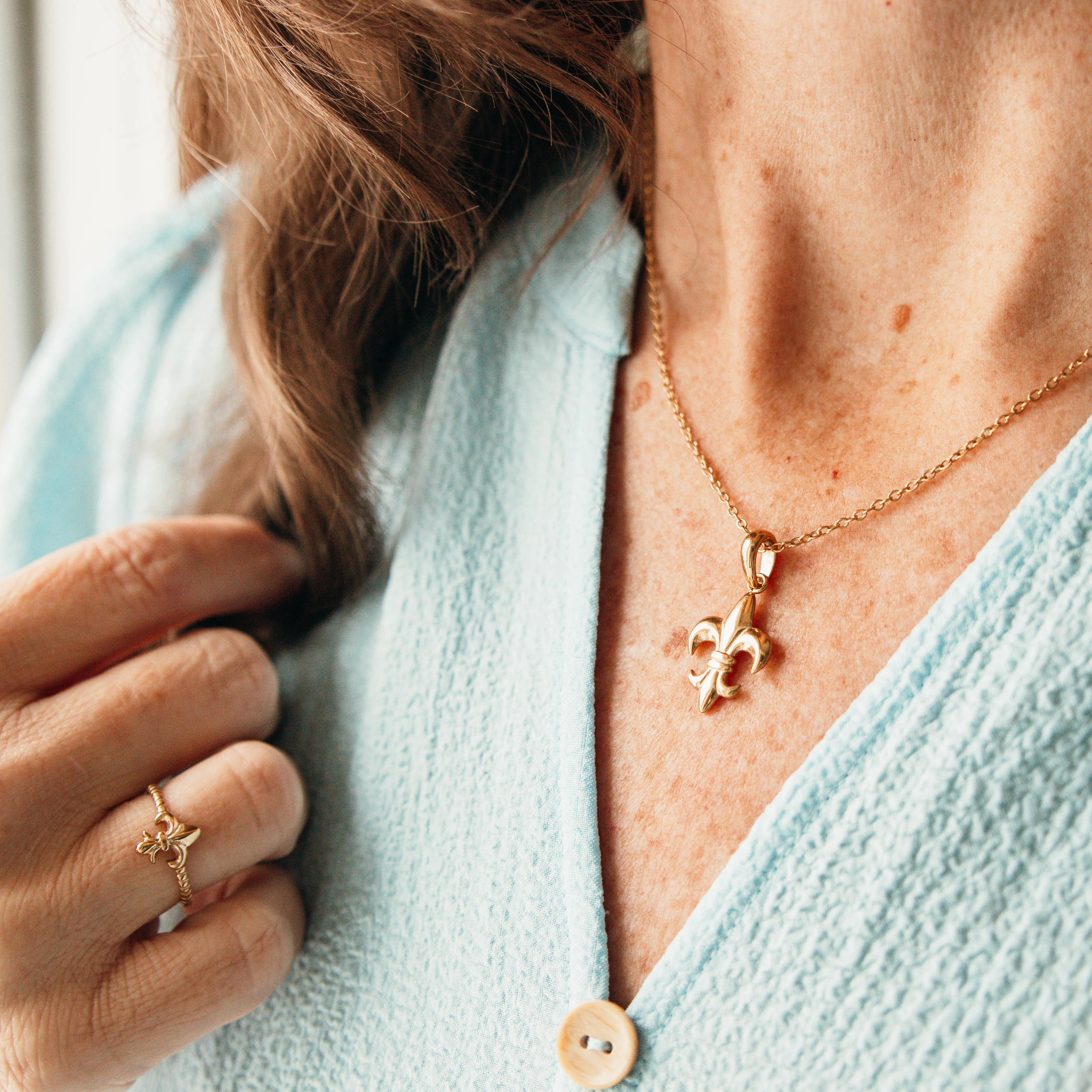 Fleur de Lis | Necklace - Image 3