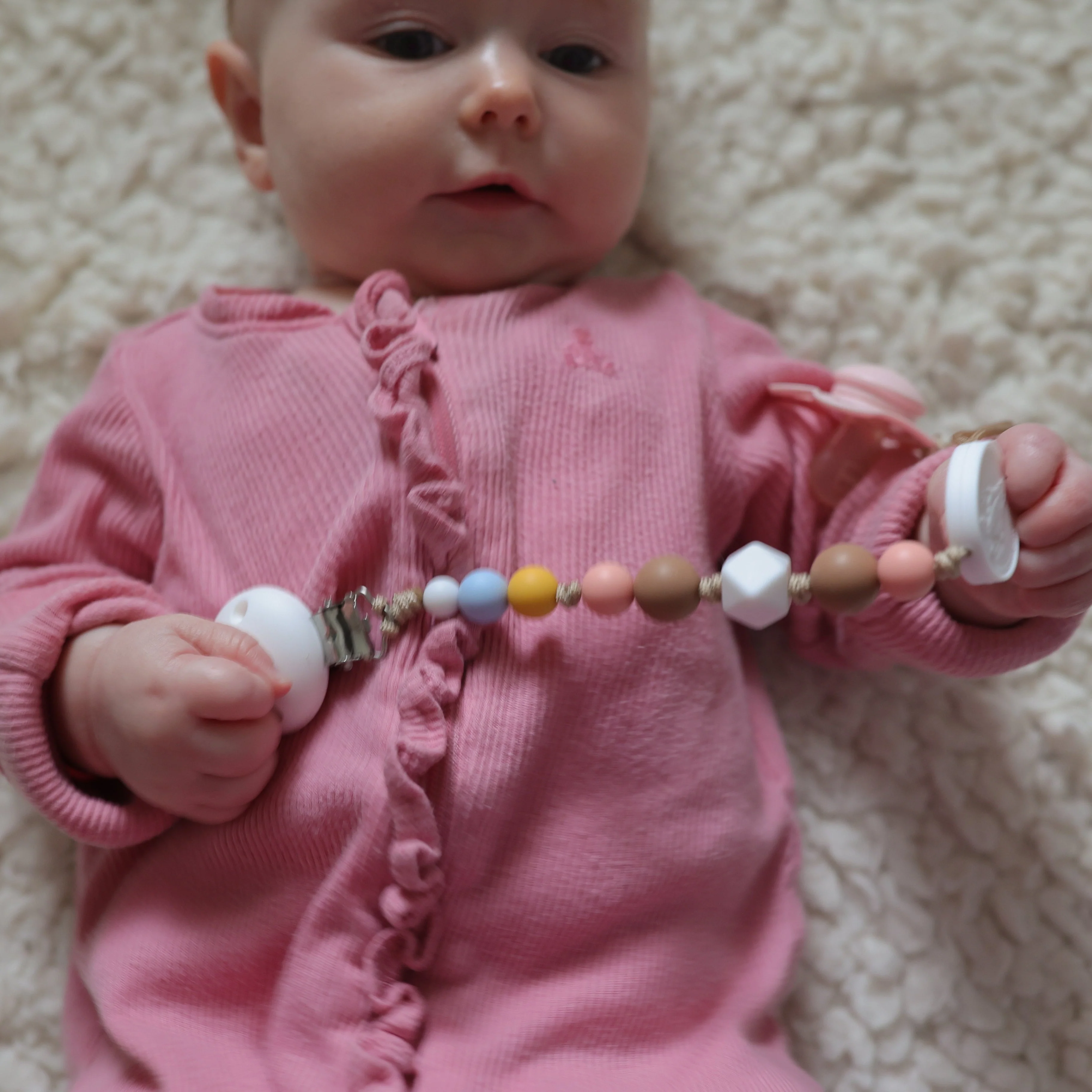 Noah | Silicone Pacifier Clip - Image 4